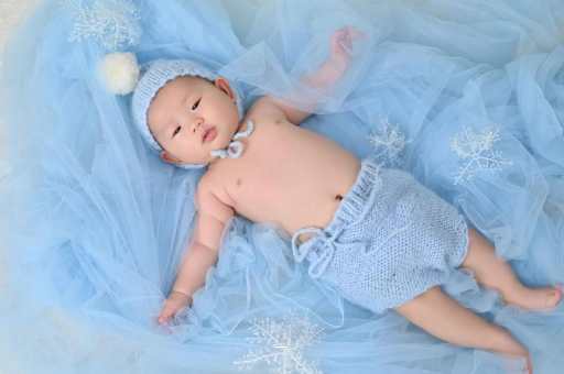 来宾怀孕肚子起小疙瘩很痒